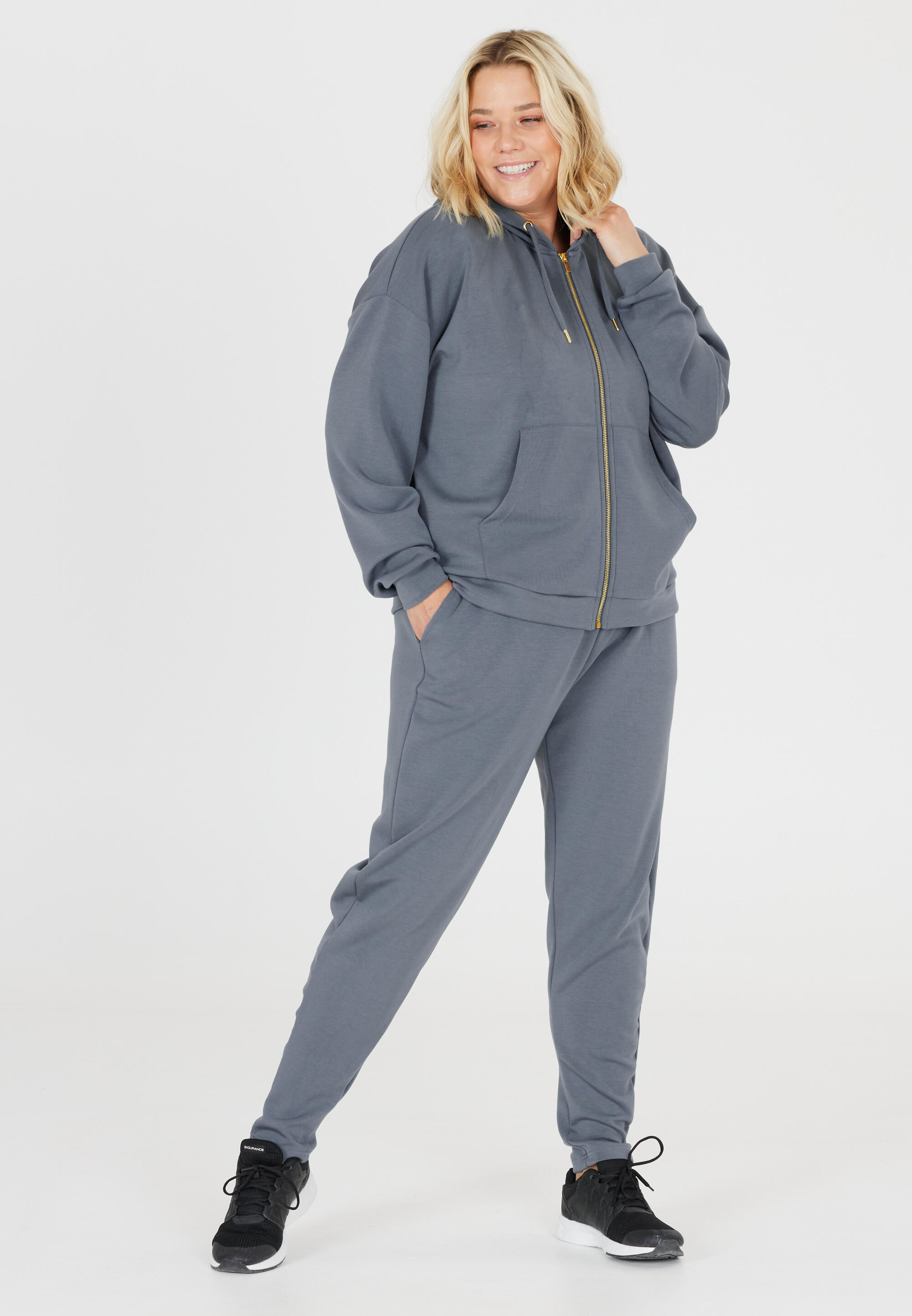 Veste à capuche Tiamo 3/5