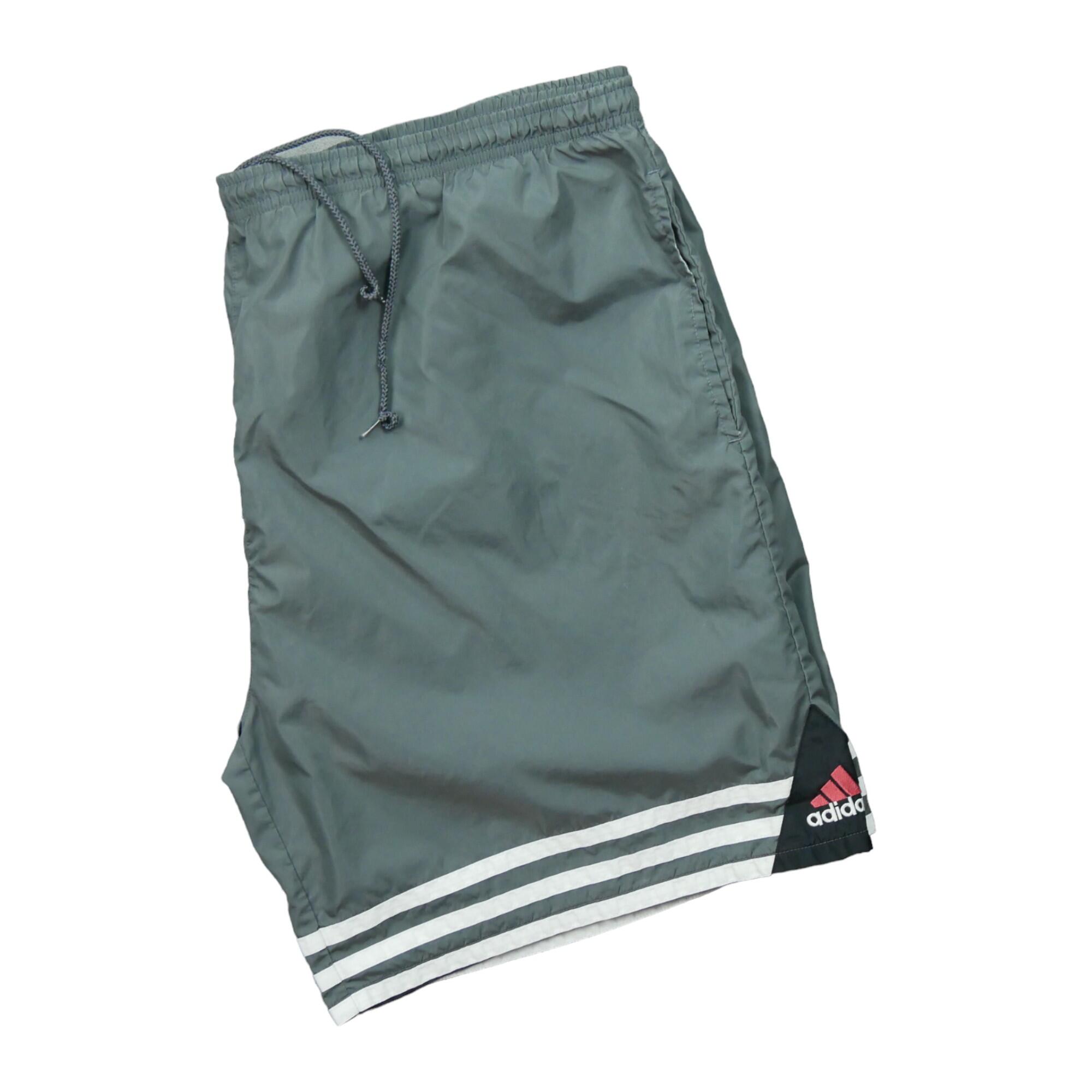 ADIDAS Reconditionné - Short de Sport Adidas - Très Bon État