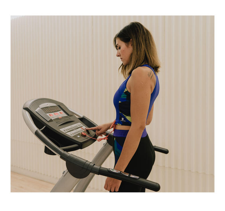 Cinta de Correr  Impulse Connect - 18 km/h - 2,5 CV - Peso máximo: 115Kg 5/8