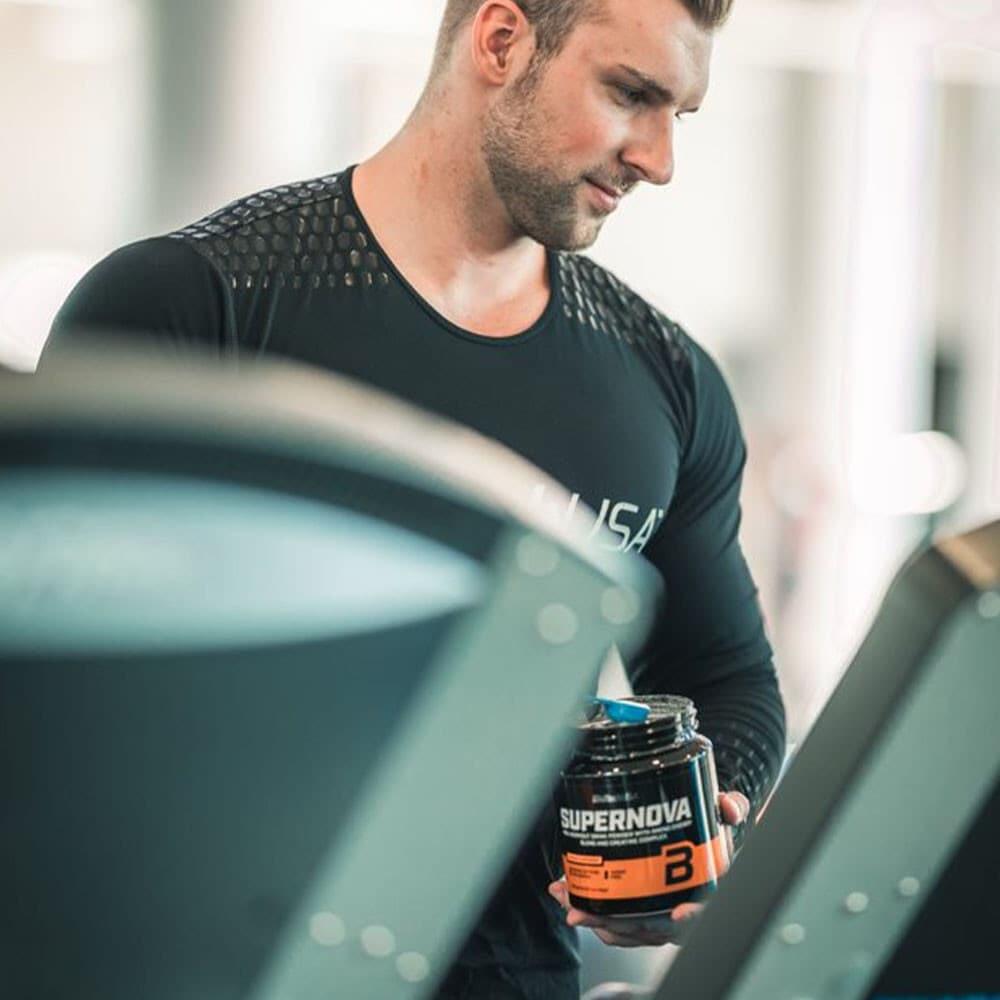 Pre-workout - Super Nova (282g) - Mango Sinaasappel 2/4