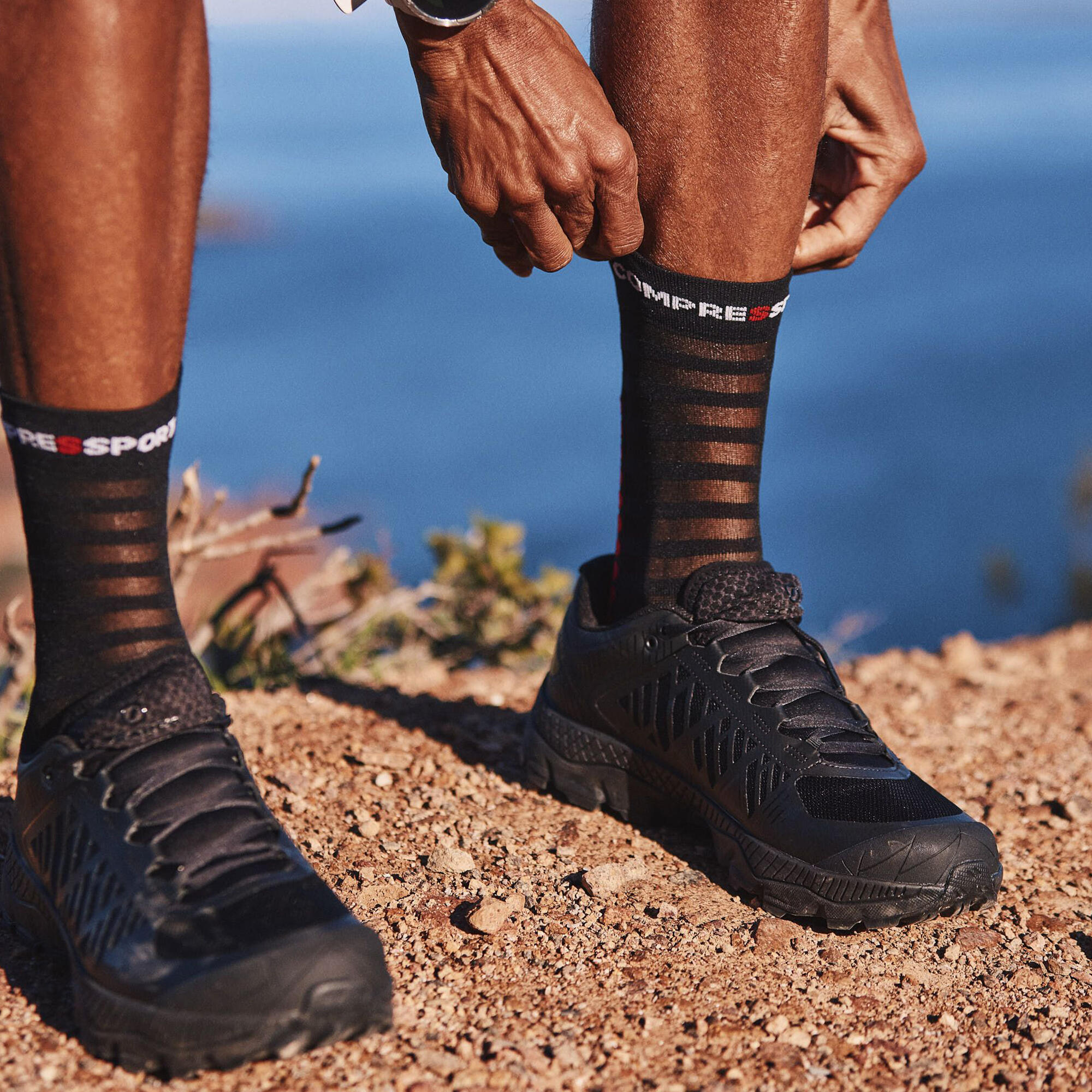 Coppia di calzini Compressport Pro Racing v4.0 Ultralight Run High Black 6/6