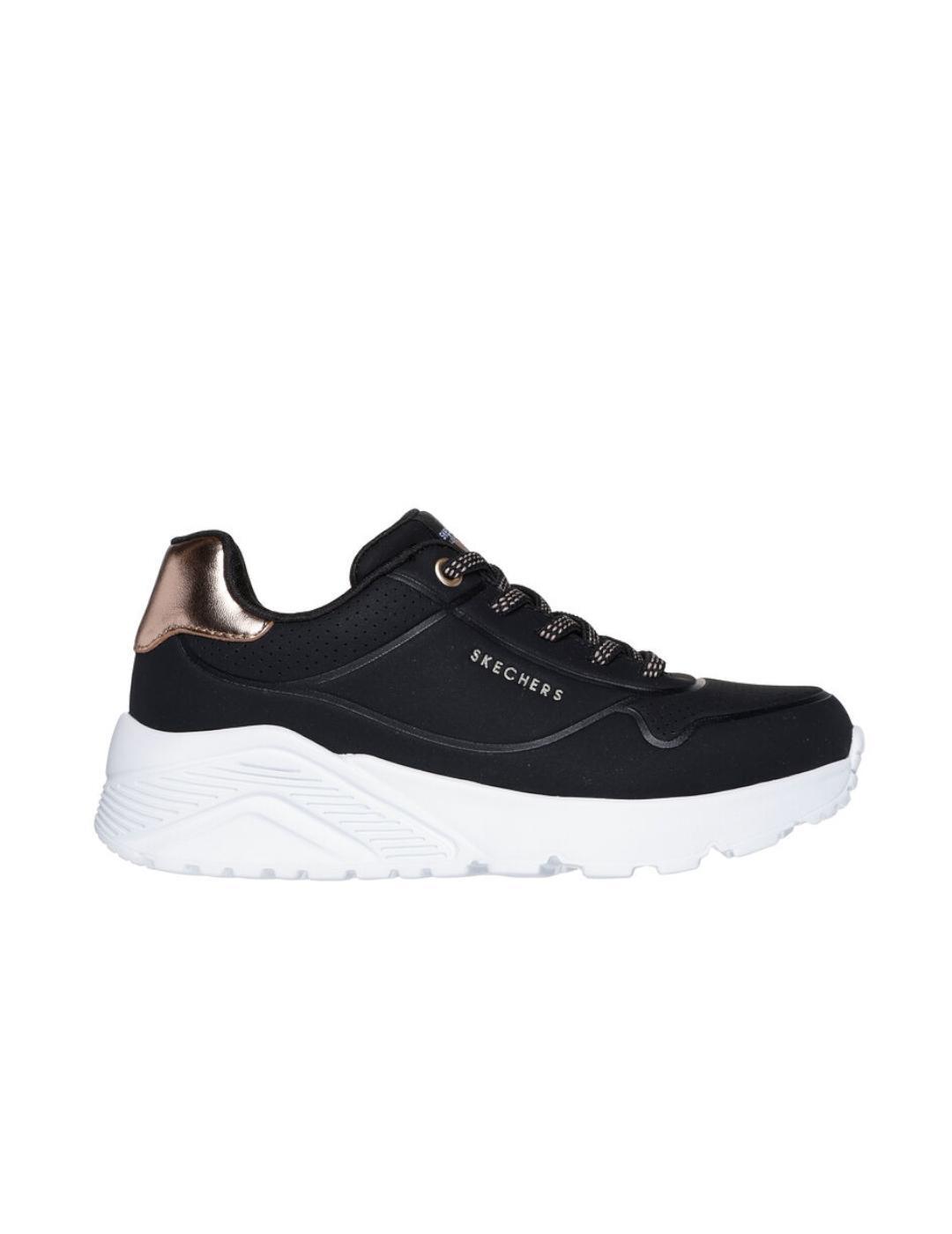 SKECHERS picture