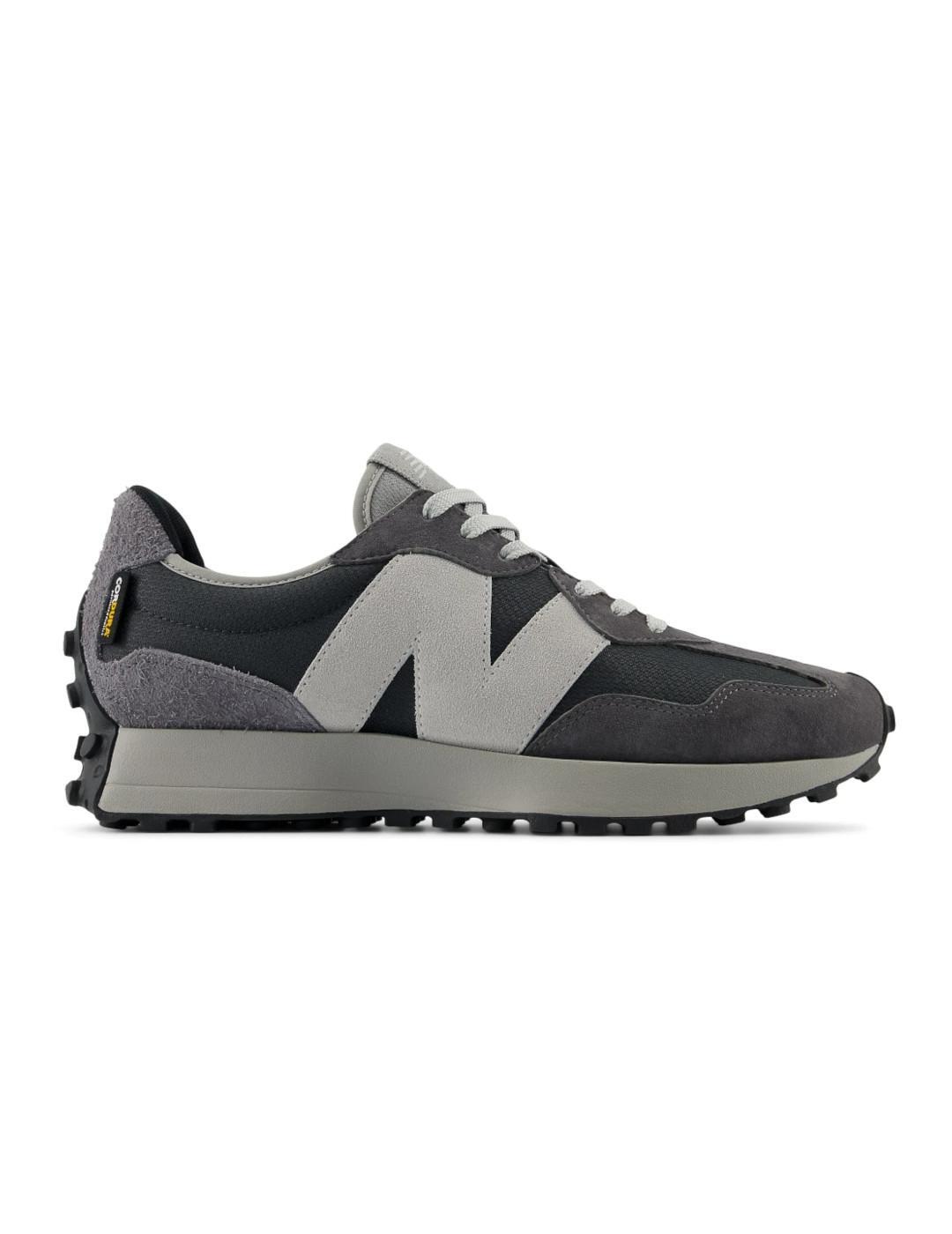 NEW BALANCE picture