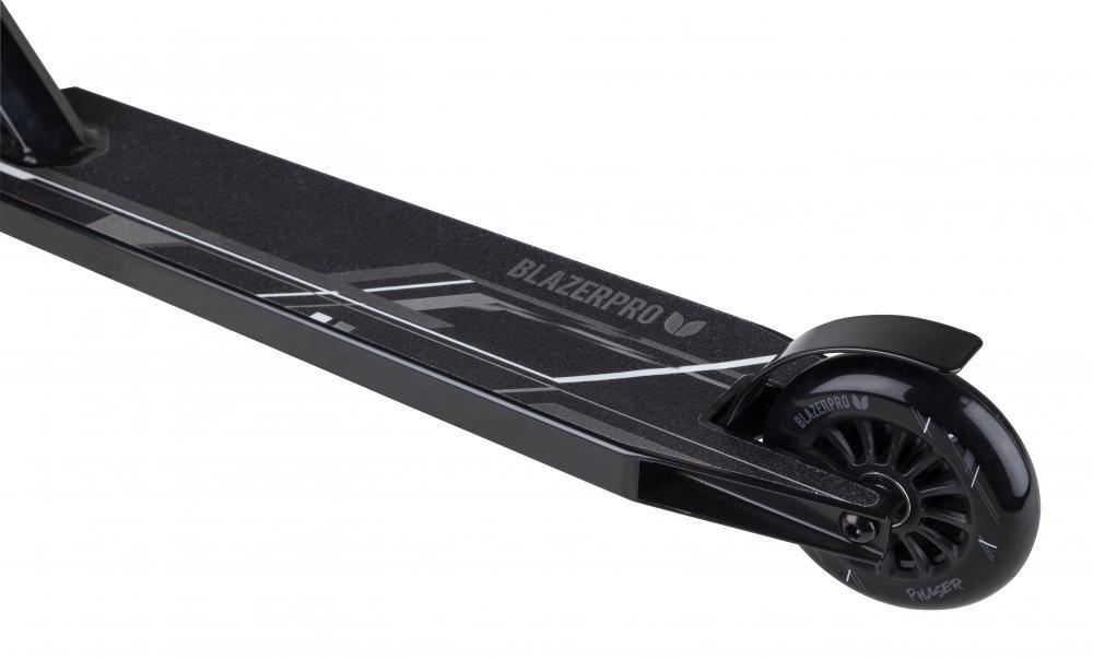Phaser Schwarz Stunt Scooter 4/4