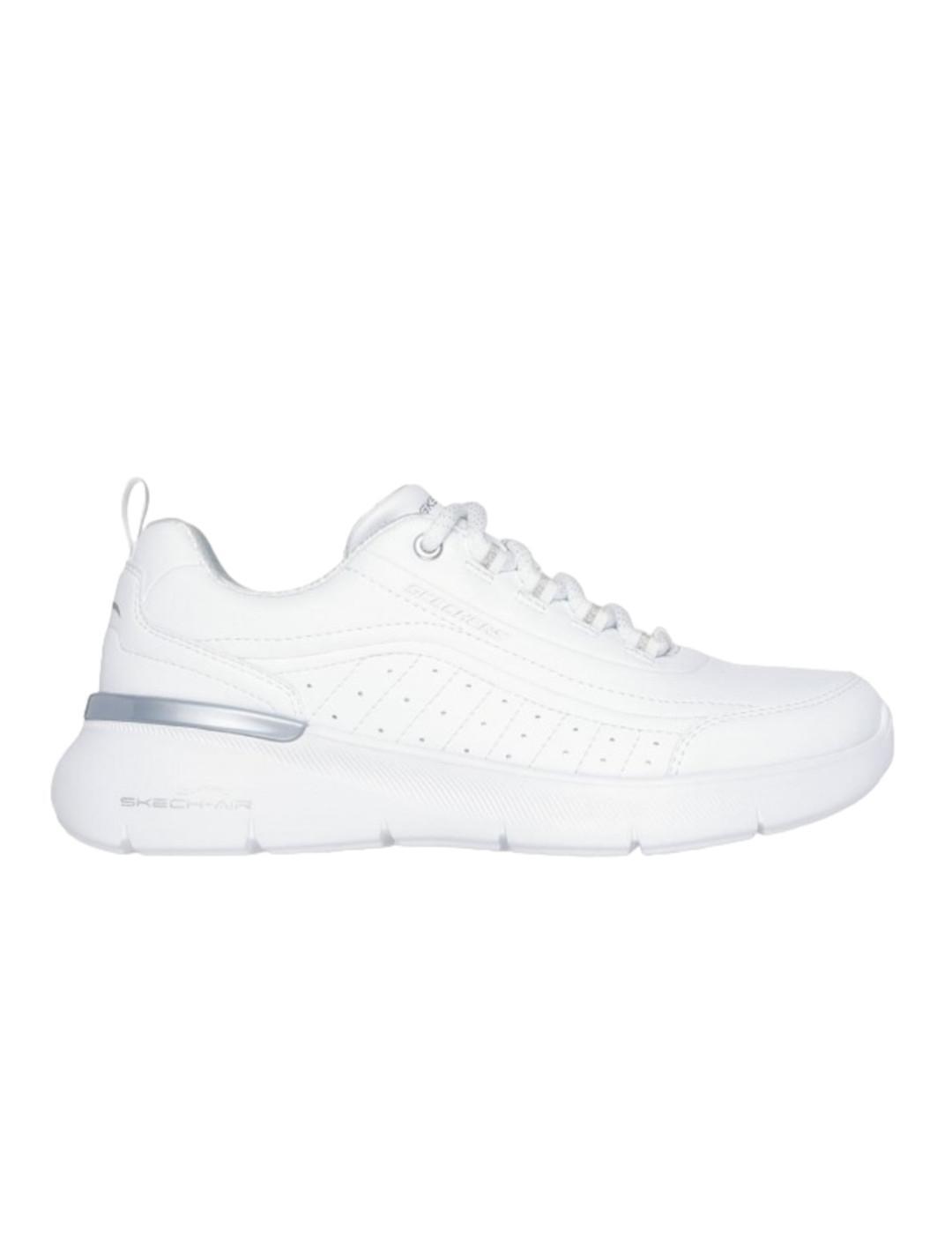 SKECHERS picture