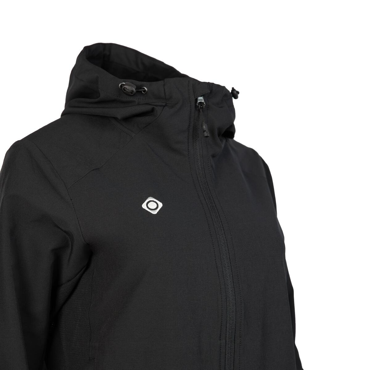 Izas Veste Lascel : Légère , respirante et pliable pour la course à pied et le 3/4
