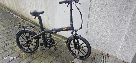 Entre Particuliers - Velo electrique pliant VENILU Neuf -50%