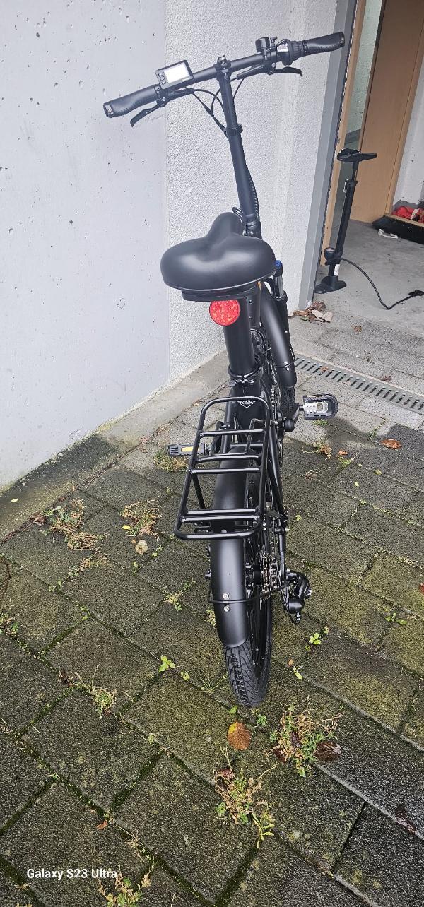 Entre Particuliers - Velo electrique pliant VENILU Neuf -50% 5/5