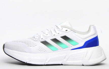 Baskets Adidas modèle HP2437 pour homme