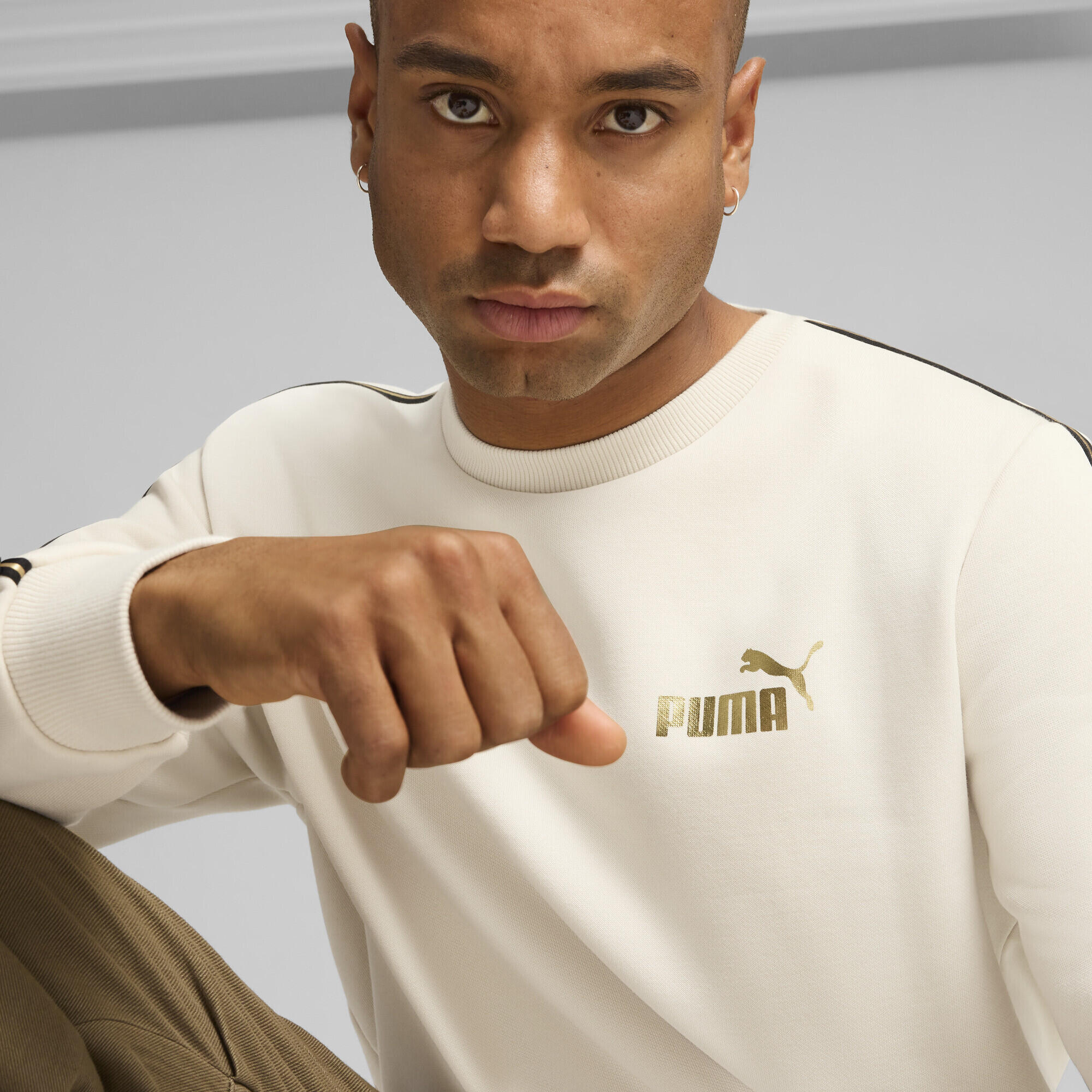 Sudadera de cuello redondo ESS TAPE MINIMAL GOLD Hombre PUMA Alpine Snow White 3/6