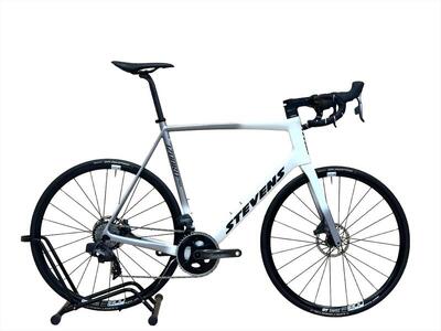 Refurbished - racefiets stevens izoard pro disc carbon force axs - zeer goed