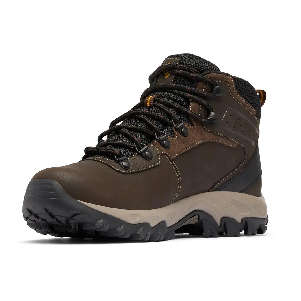 Boots Columbia model 1594731232 for man