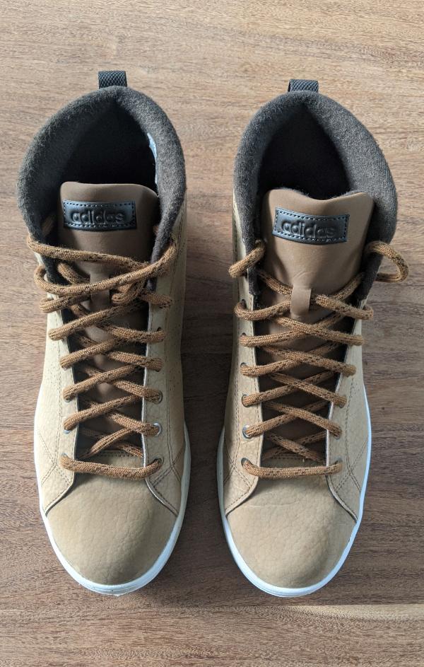 Entre Particuliers - Chaussures d'hiver Adidas snowpit taille 46 2/4