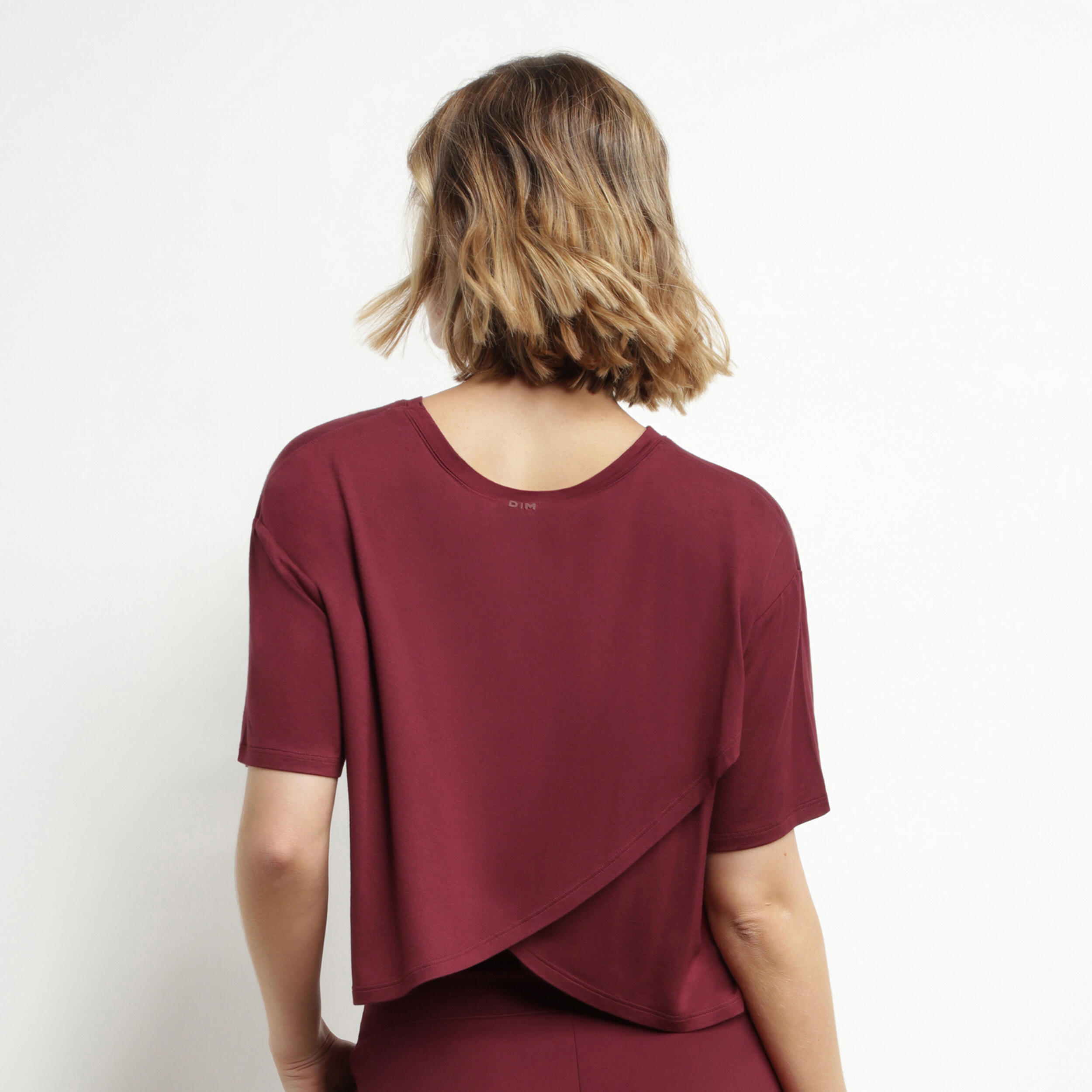 T-Shirt Court Col Rond Femme Dim Move 2/7
