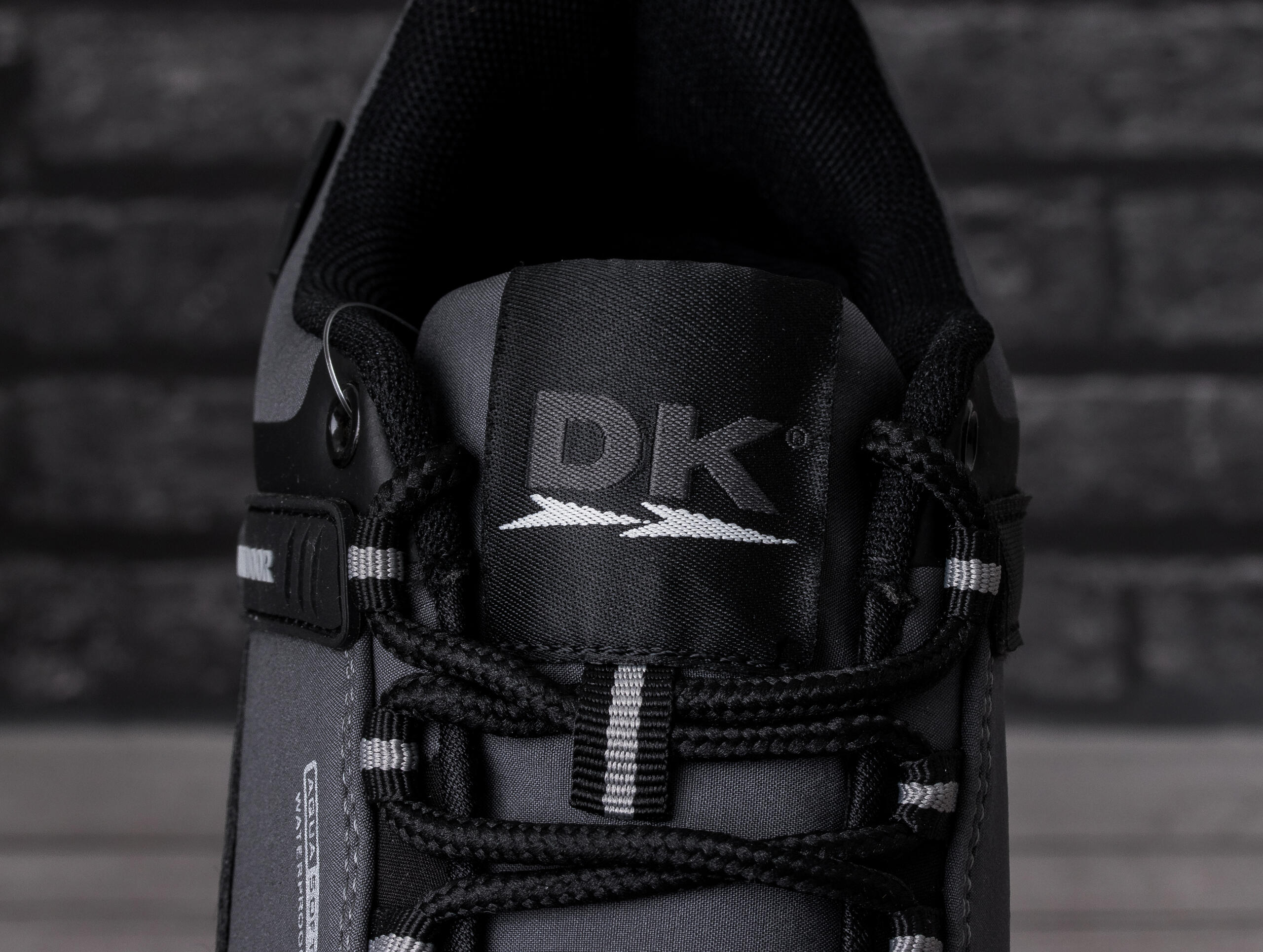 Buty męskie sportowe trekkingowe DK PREDATOR SOFTSHELL 5/7