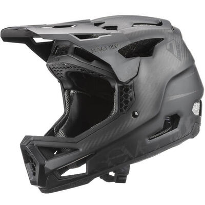 Casco in carbonio 7iDP Project 23