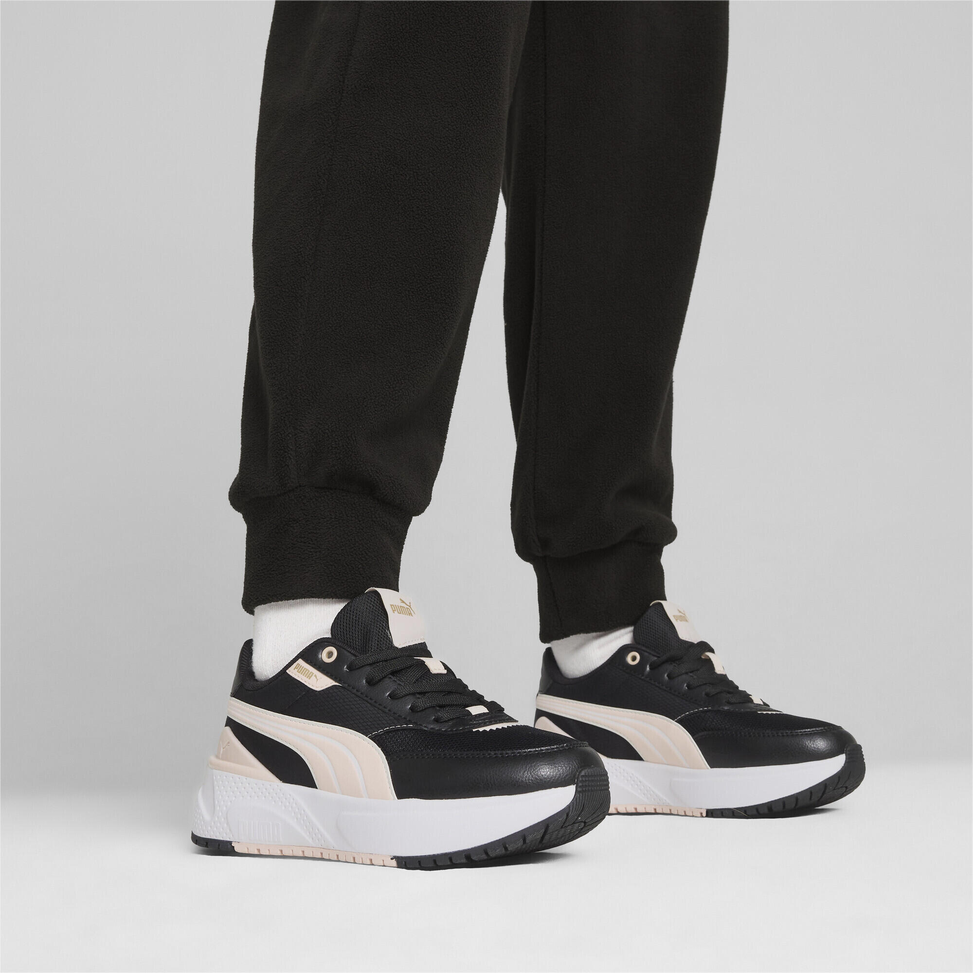 Buty do chodzenia damskie PUMA R78 Disrupt LT Black Island 2/7