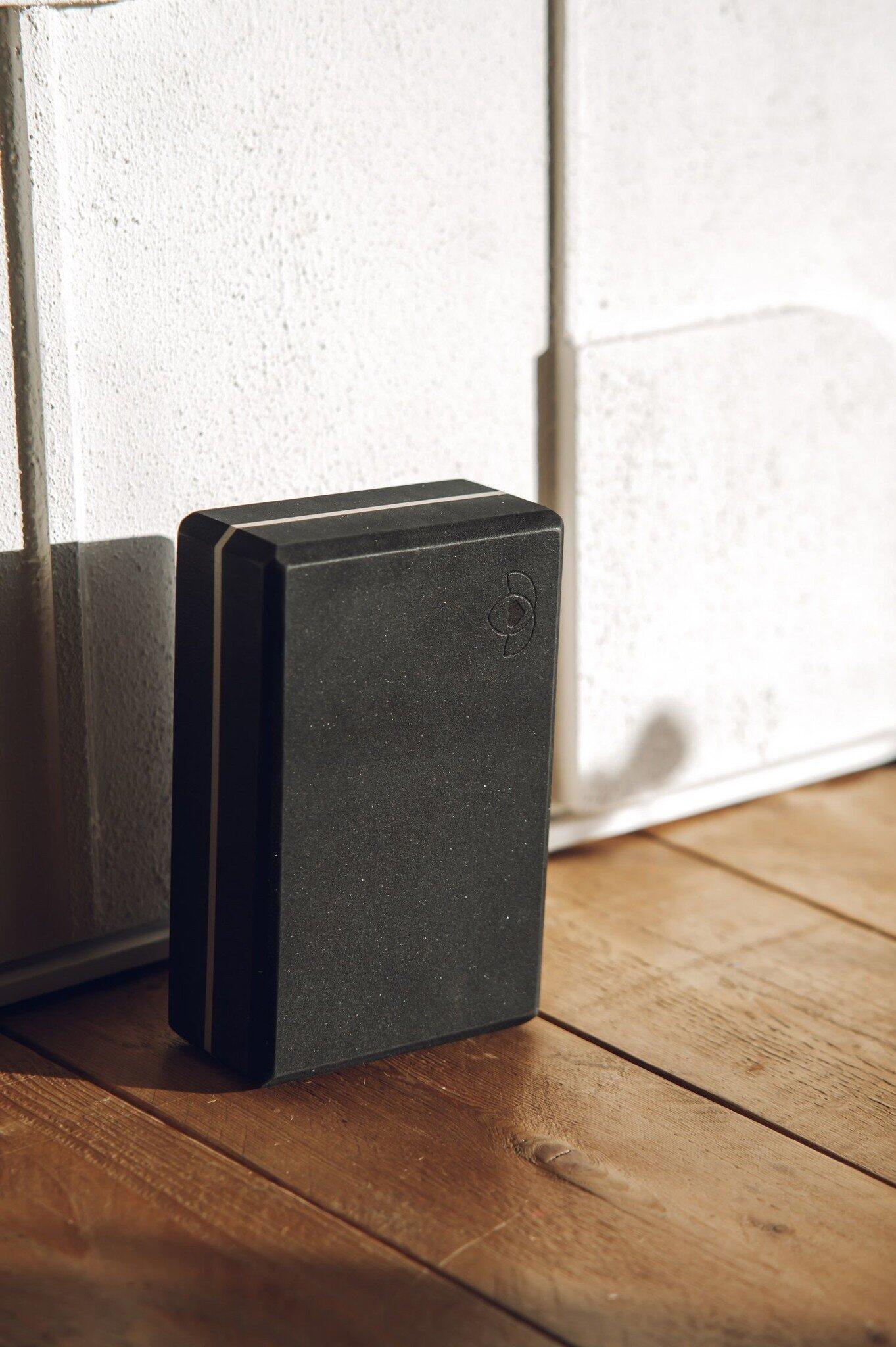Lotus Yoga blok high density zwart 5/5