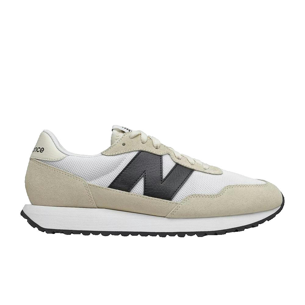 NEW BALANCE picture