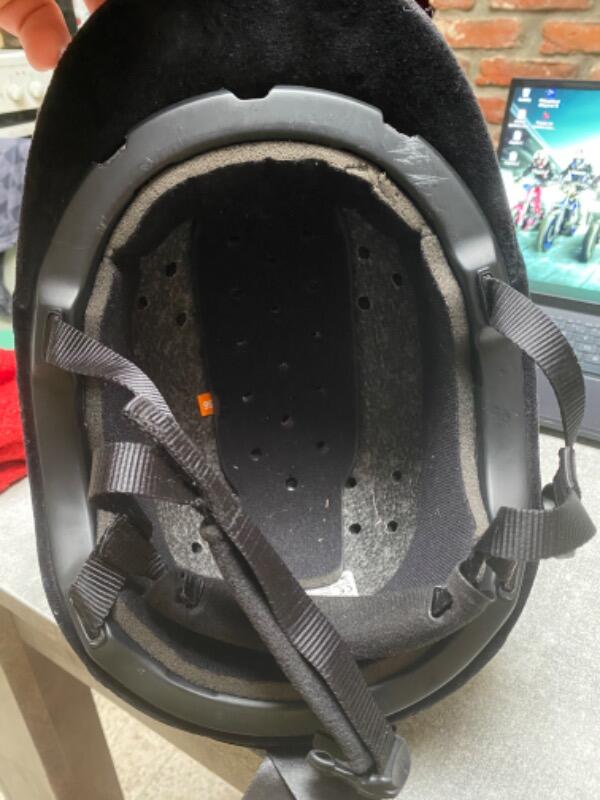 Fouganza T56 - Helm 4/4