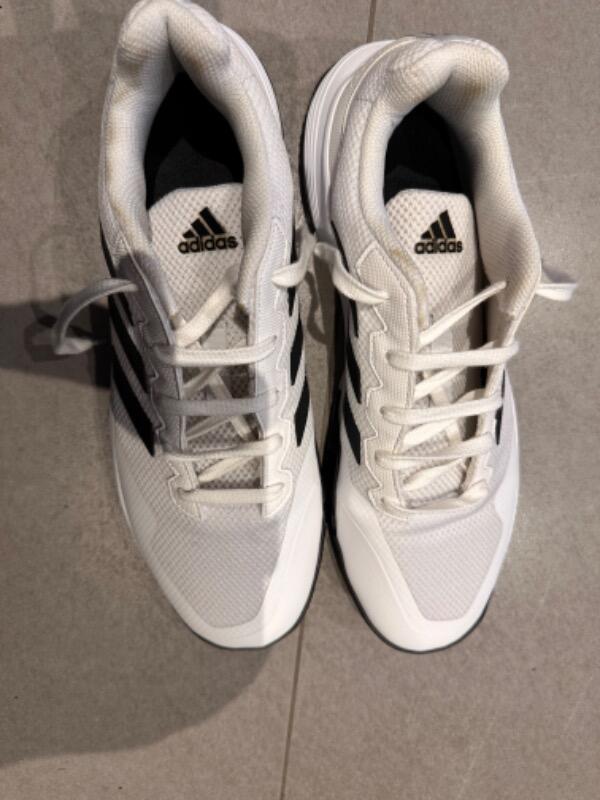Tussen Particulieren - Adidas 47 1/5