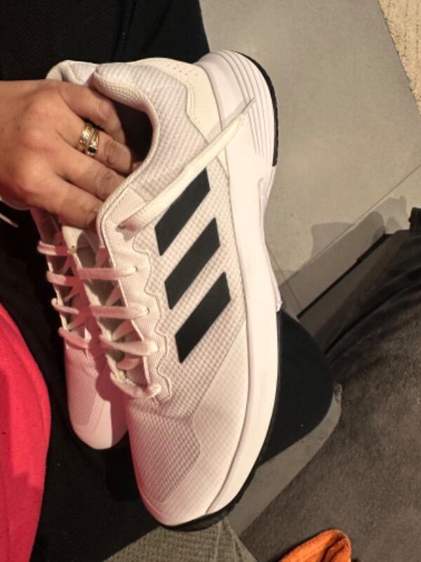 Tussen Particulieren - Adidas 47 3/5