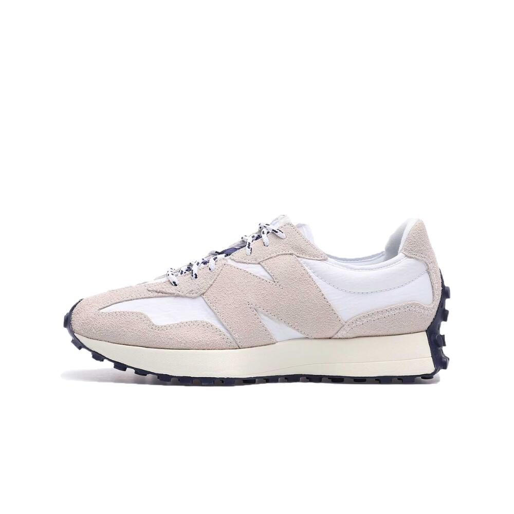 Shoes  327 Moonbeam White