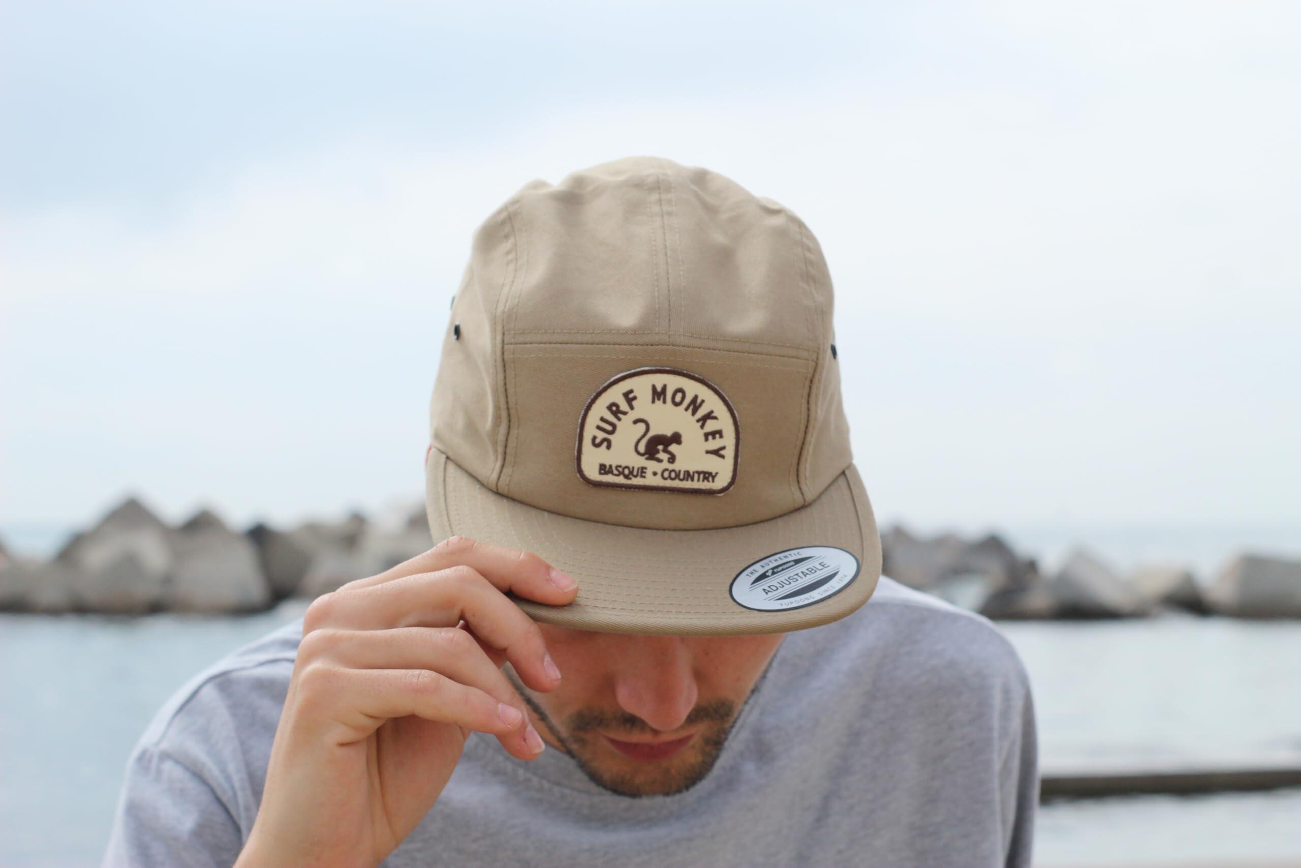 Casquette 5 panneaux - Visière plate - Jockey / Taille unique (Beige) 4/5