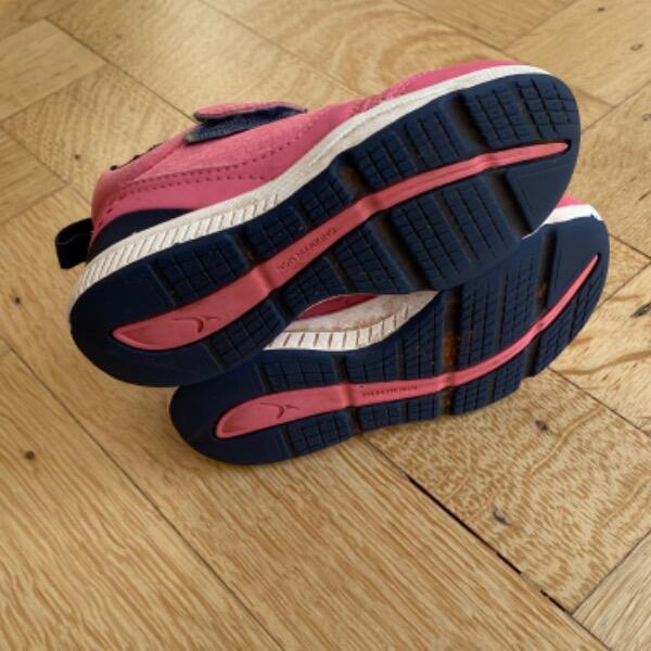 Entre Particuliers - Baskets fille 25 4/6