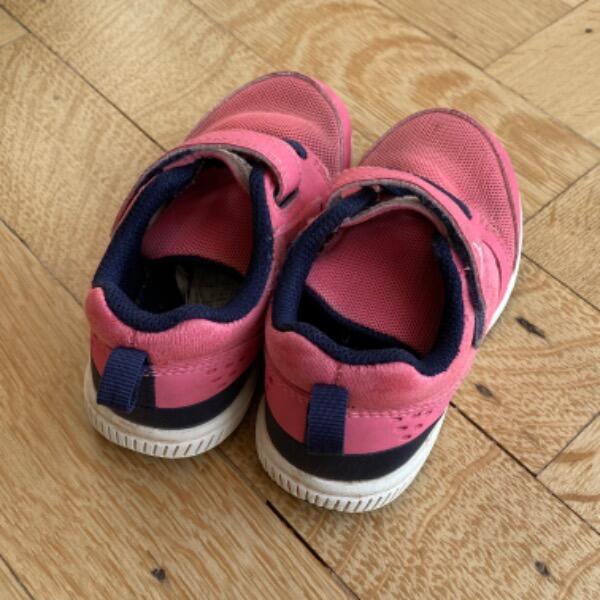 Entre Particuliers - Baskets fille 25 3/6