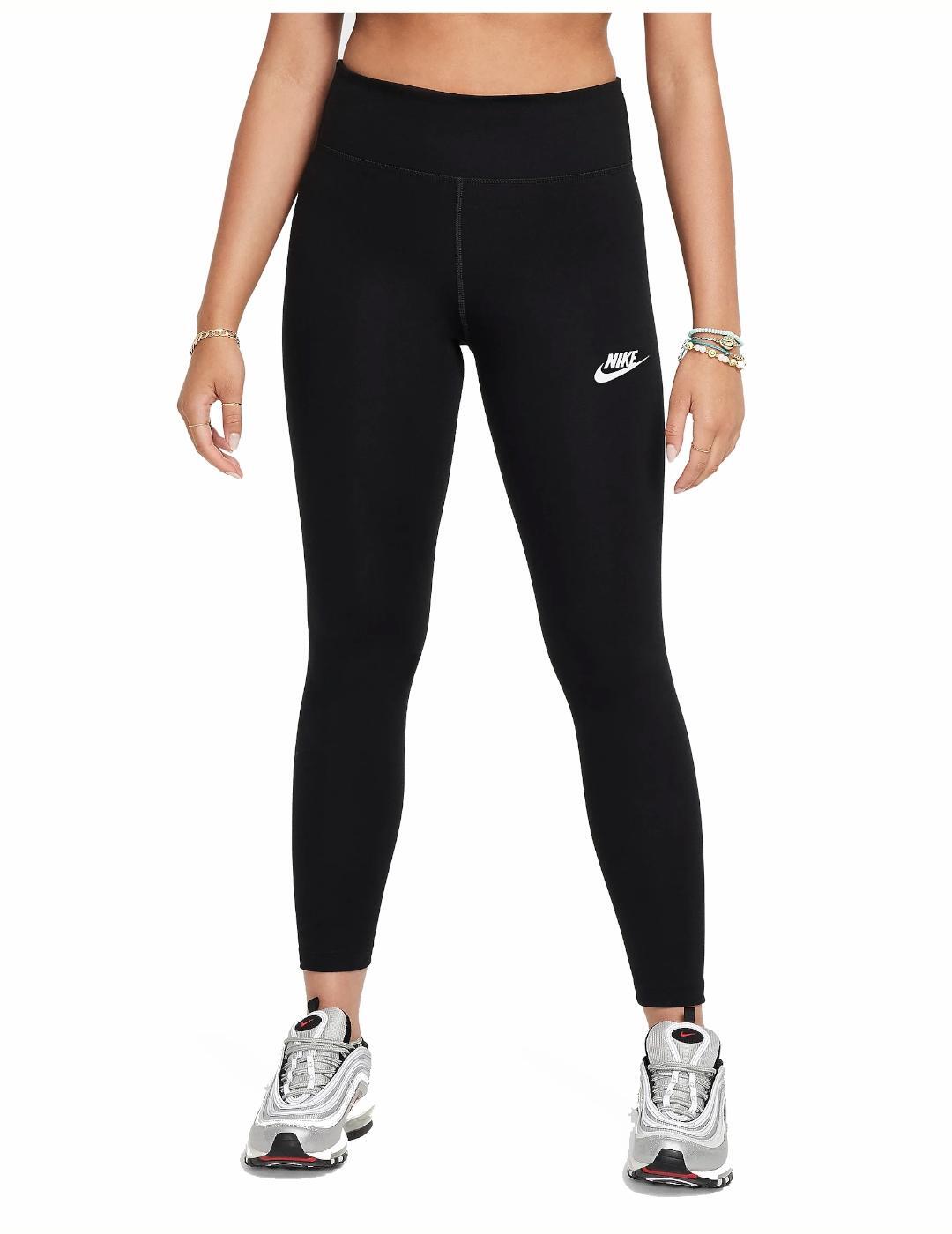NIKE picture
