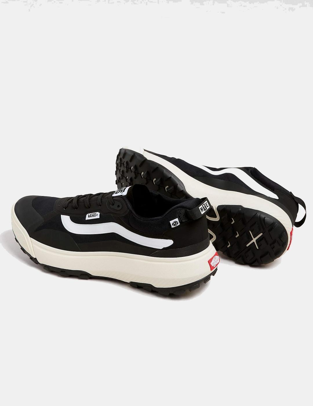 Baskets Vans Modèle Mte Crosspath Couleur Noir 3/5