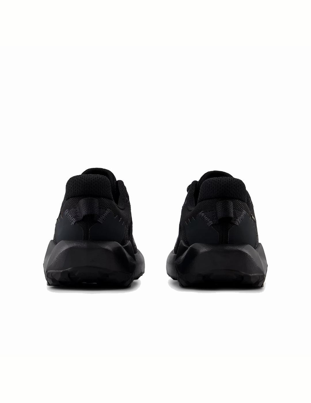 Zapatilla para Trail Running para MUJER NEW BALANCE WTNTRGB6 4/5