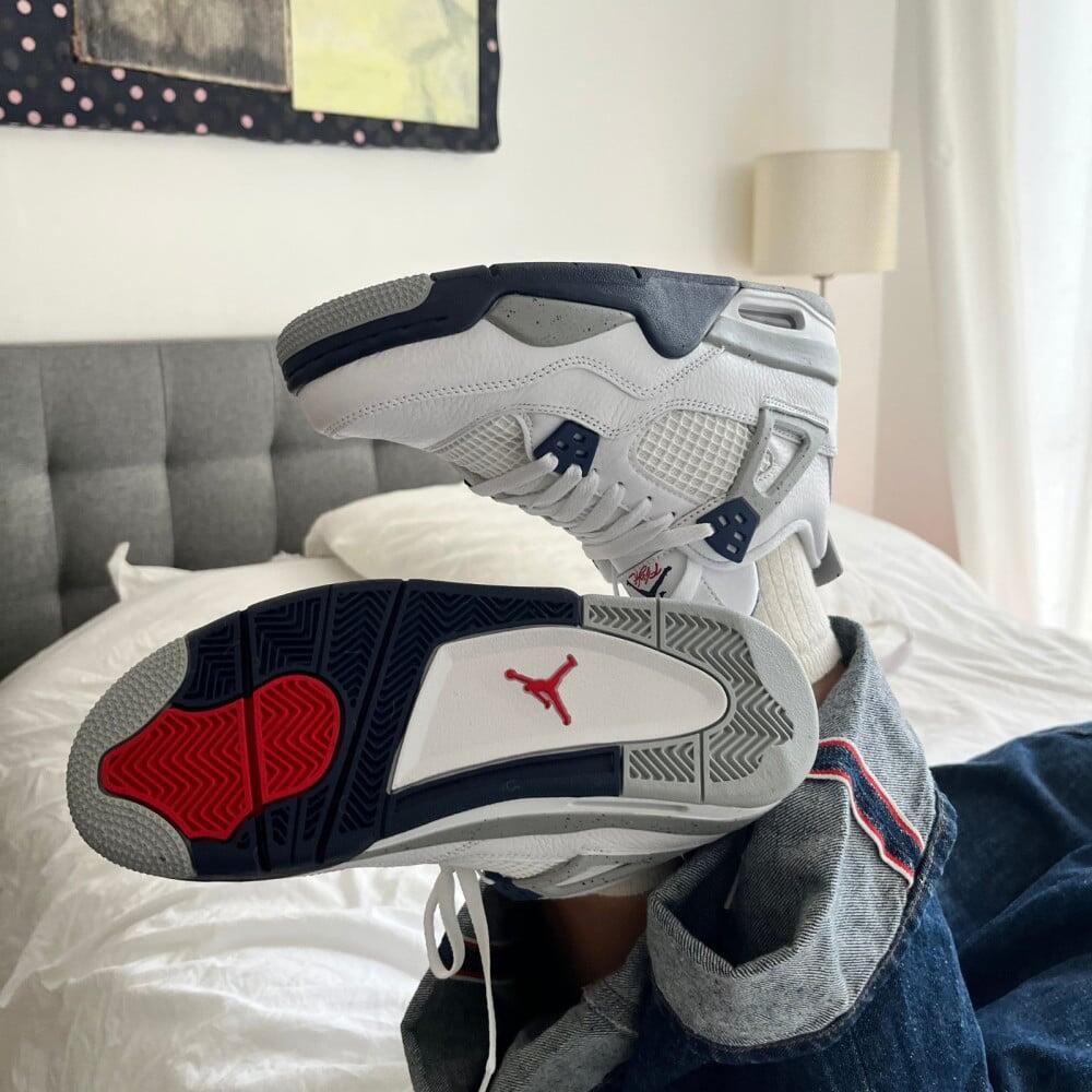 Chaussures Air Jordan 4 Midnight Navy 5/5