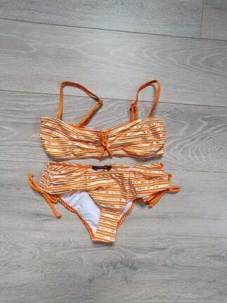 Tussen Particulieren - Oranje bikini Pieces maat S