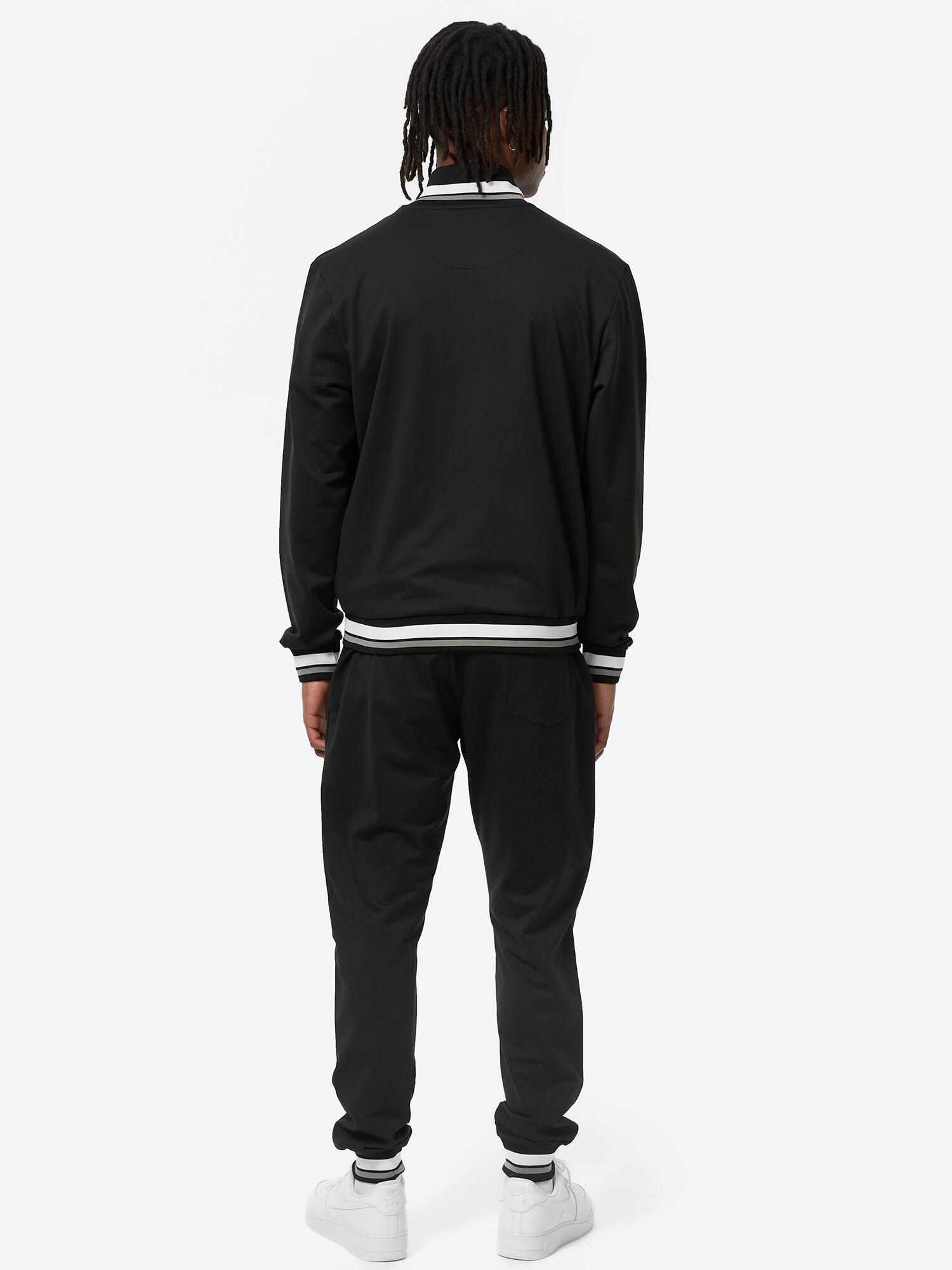 Classic cut tracksuit Lonsdale Poolewe 4/6