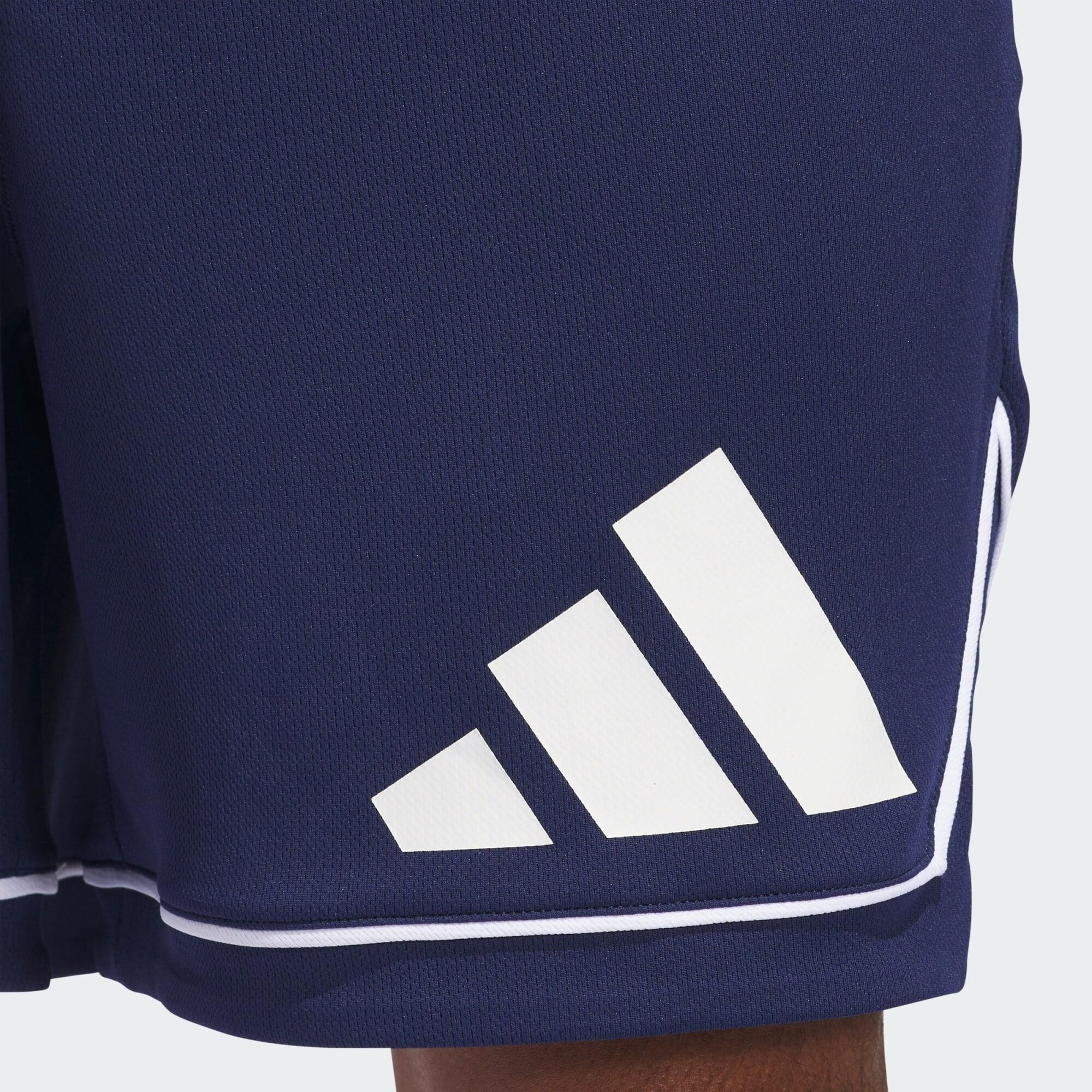 adidas Basketball Badge of Sport Shorts 4/5