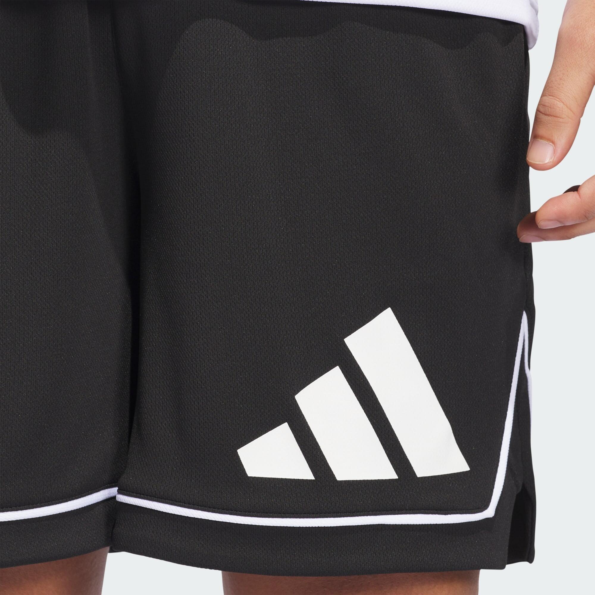 adidas Basketball Badge of Sport Shorts 4/5