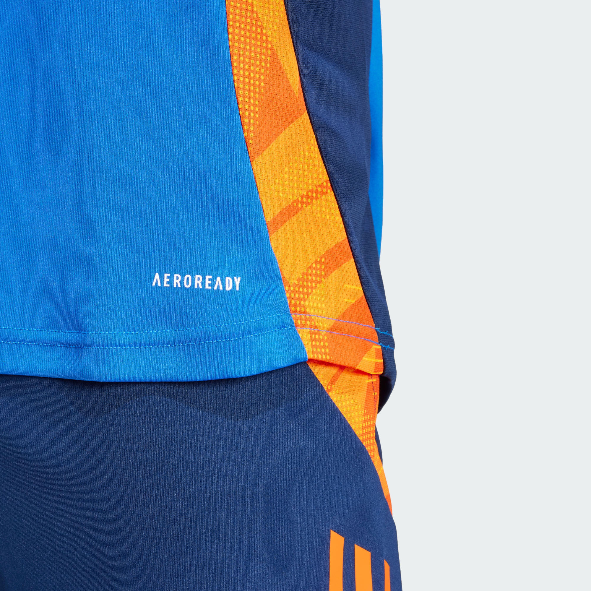 Juventus Tiro 24 Competition Training Jersey 5/7
