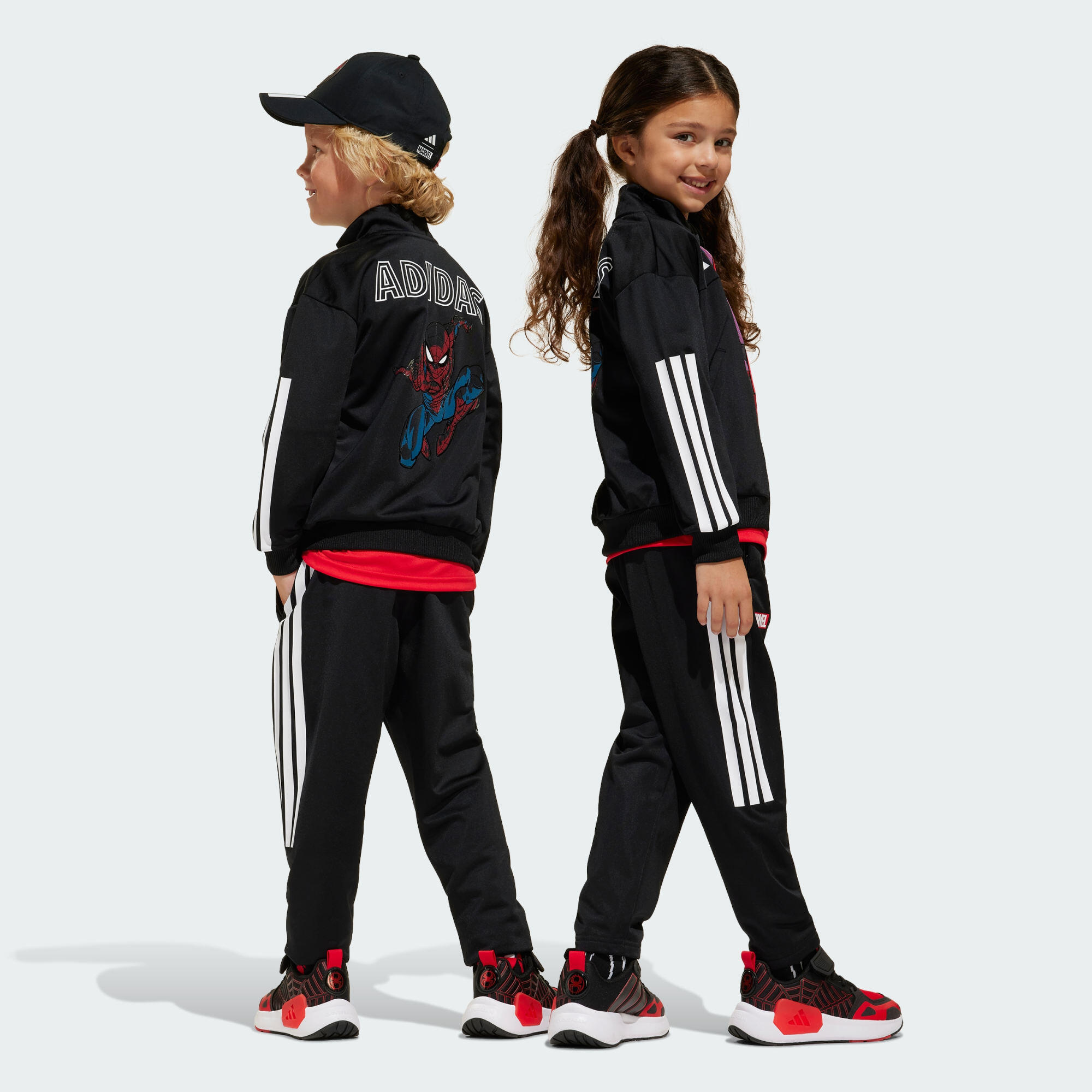 Dětská sportovní souprava Adidas Marvel Spider Man Trio 3/5