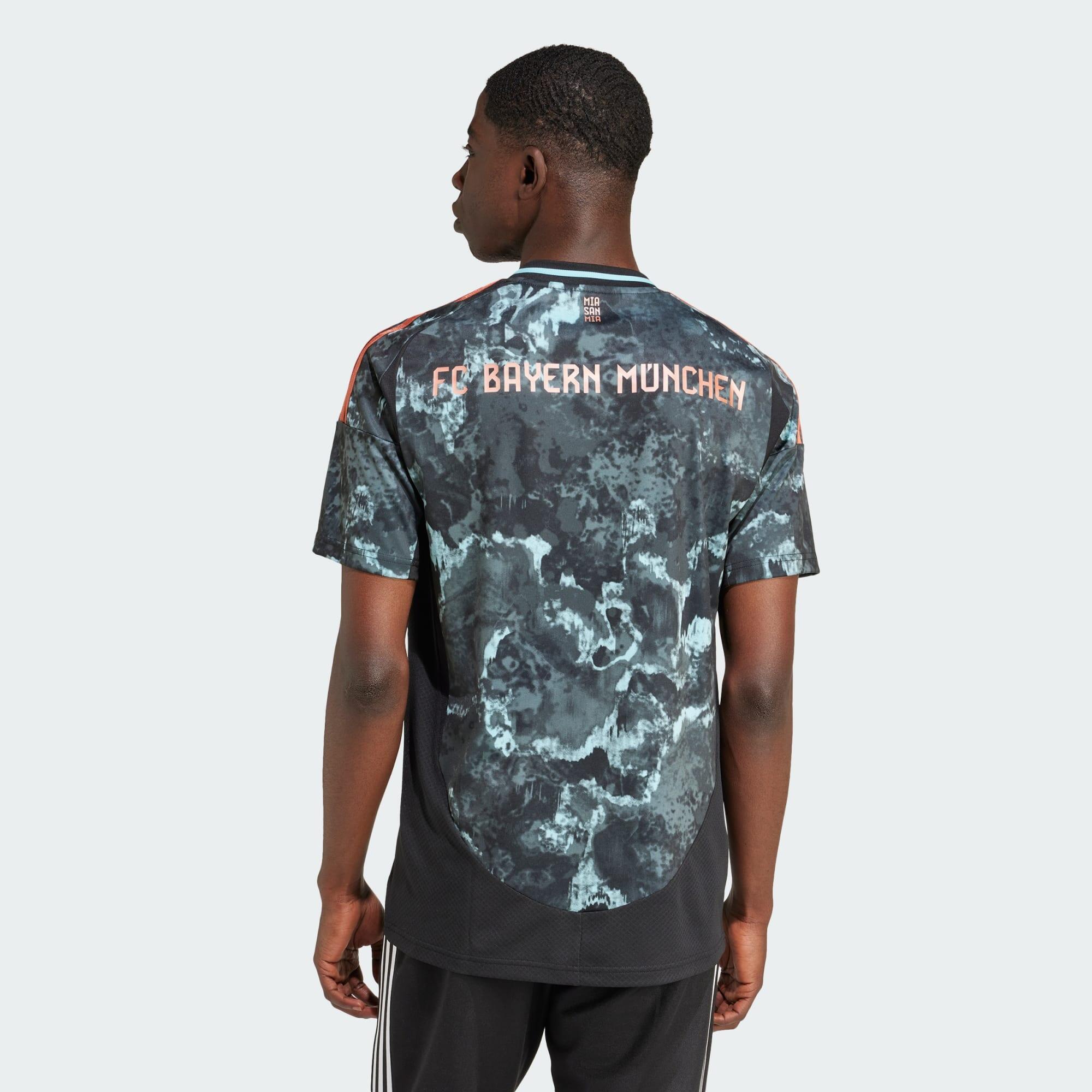 Maglia Away 24/25 FC Bayern München 4/7