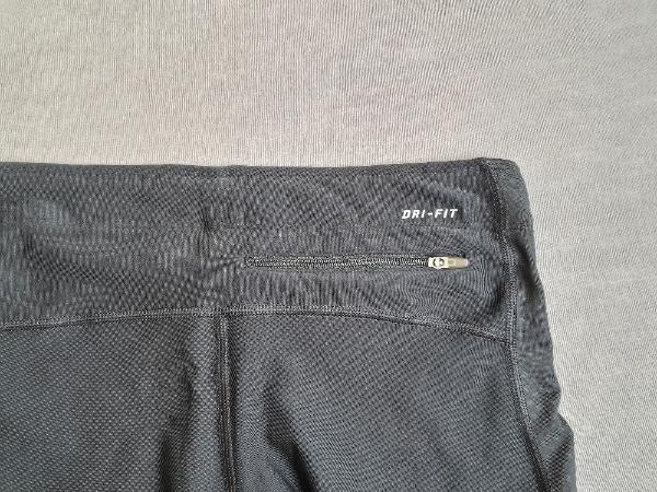 Tussen Particulieren - Loopbroek Nike 3/4