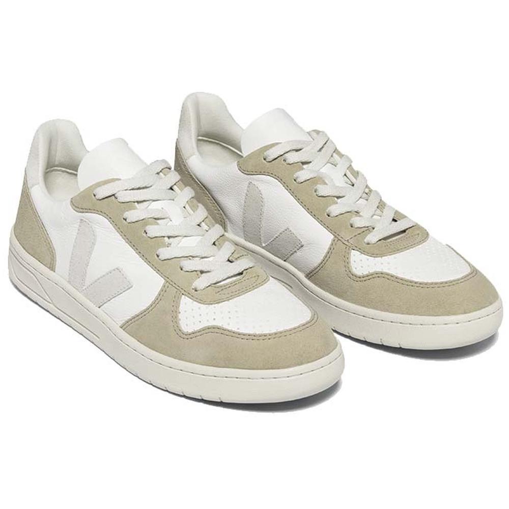 Zapatillas para mujer Veja V-10 chromefree en color beige 2/5