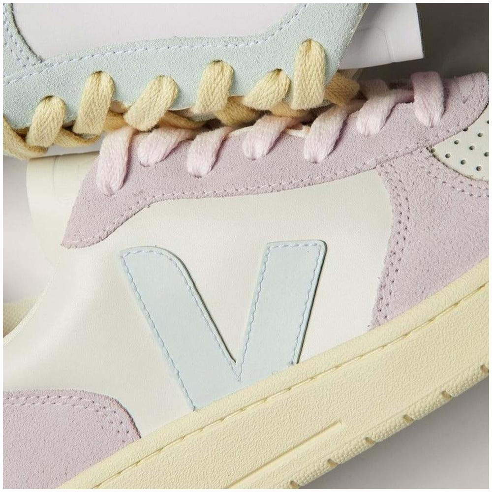 Zapatillas para mujer Veja V-10 en color morado 3/6