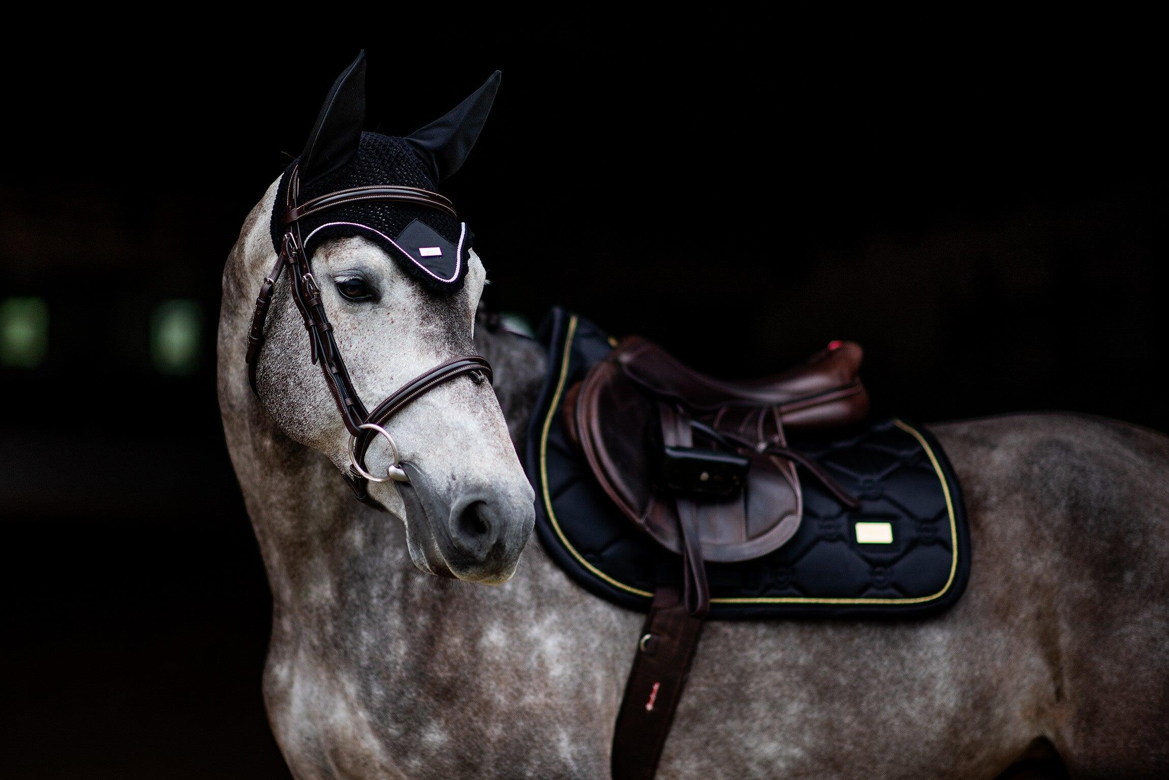Tapis de selle Black Edition Gold MIXTE - Equestrian Stockholm 3/5