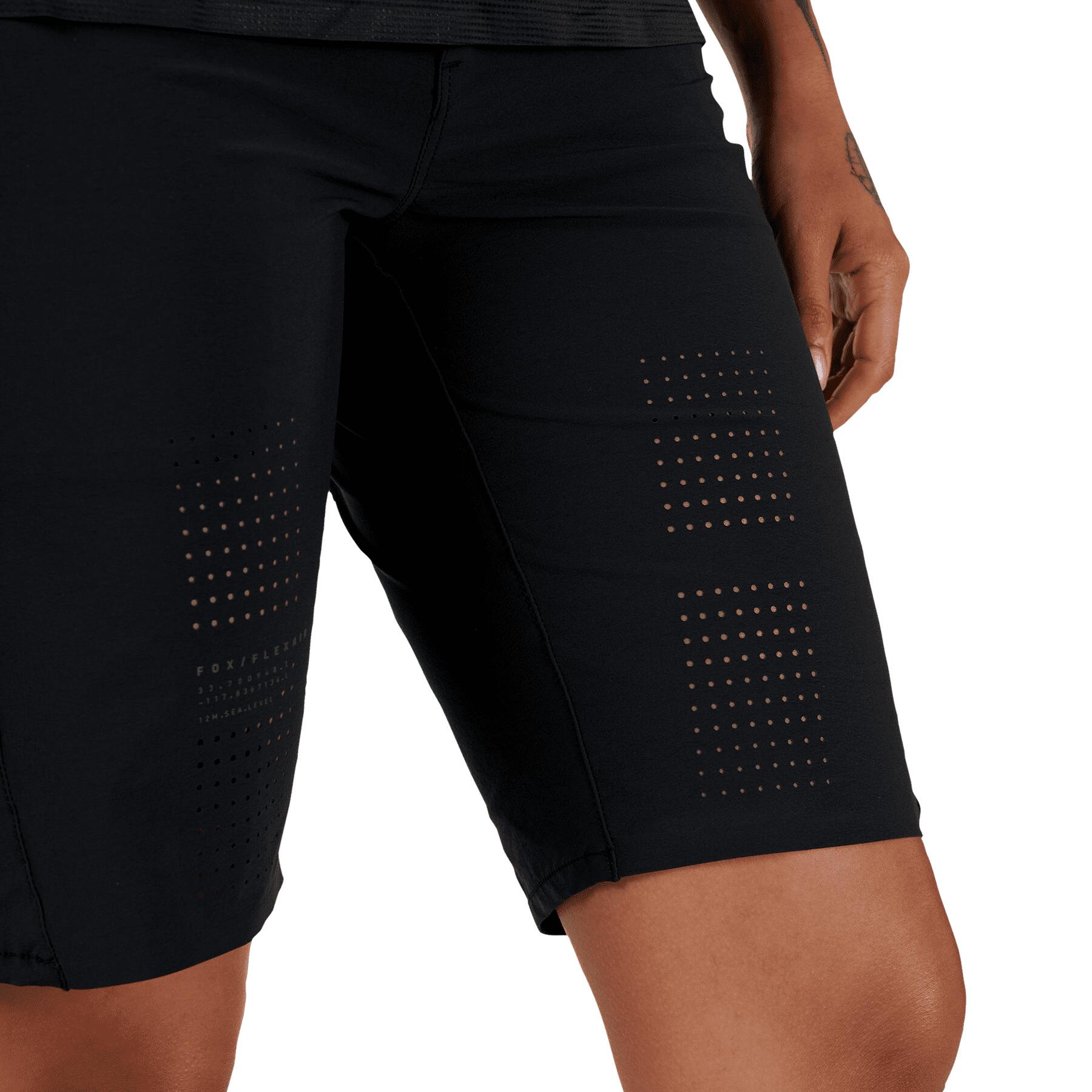 Women Flexair Shorts - Black 6/6