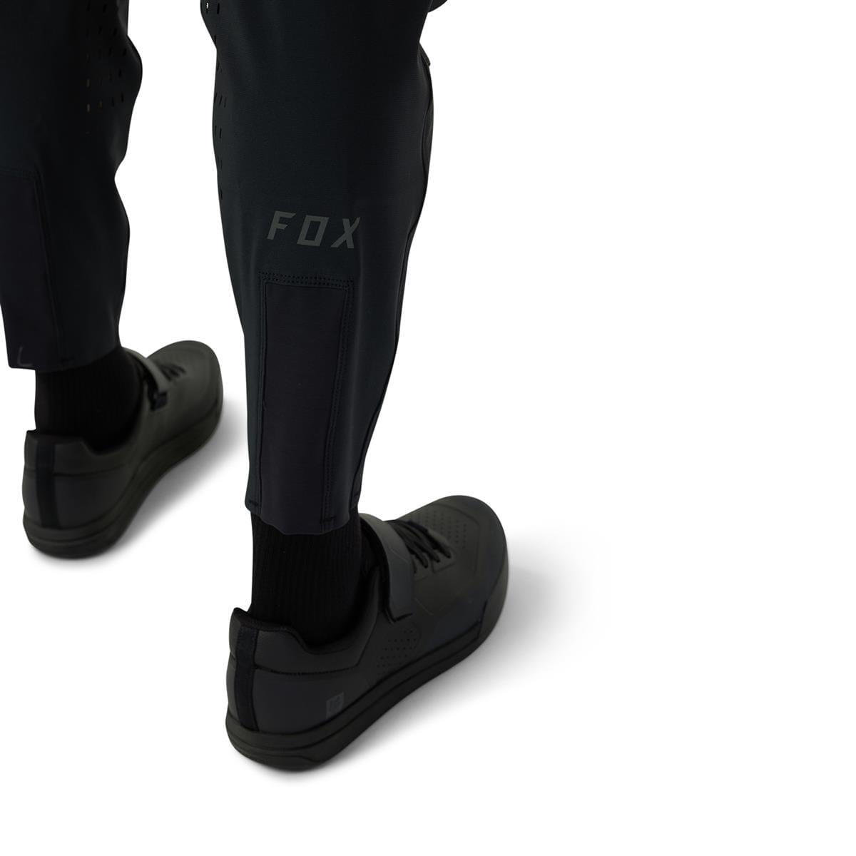 Defend Pant - Black 5/7