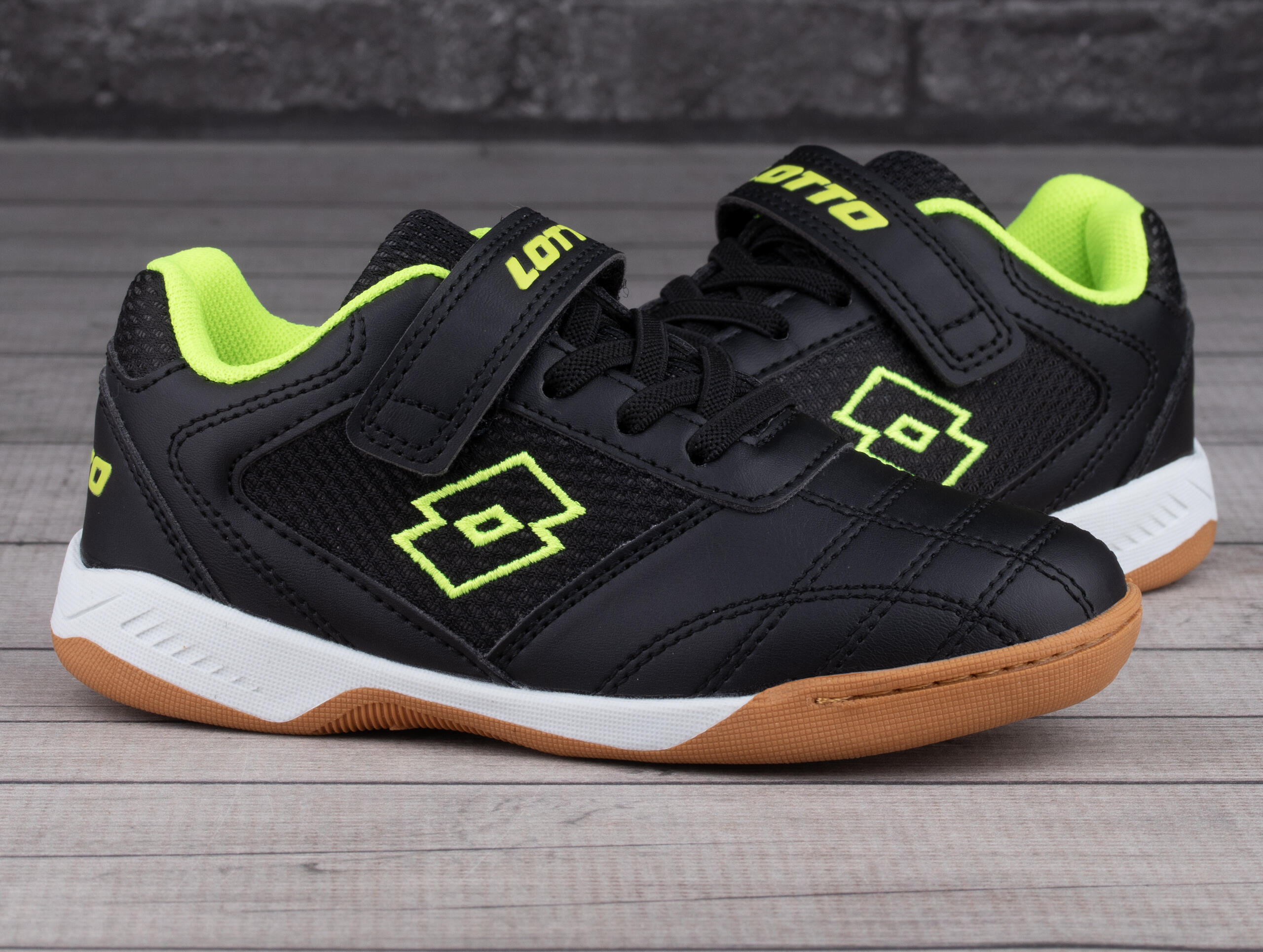 Lotto Whizzer K niño negro-amarillo 2600120K 1124 2/7