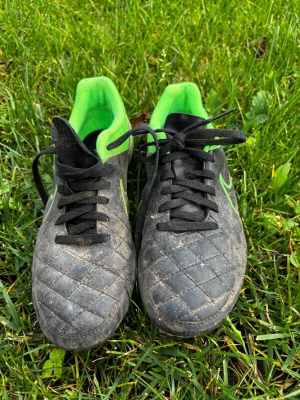 NIKE picture