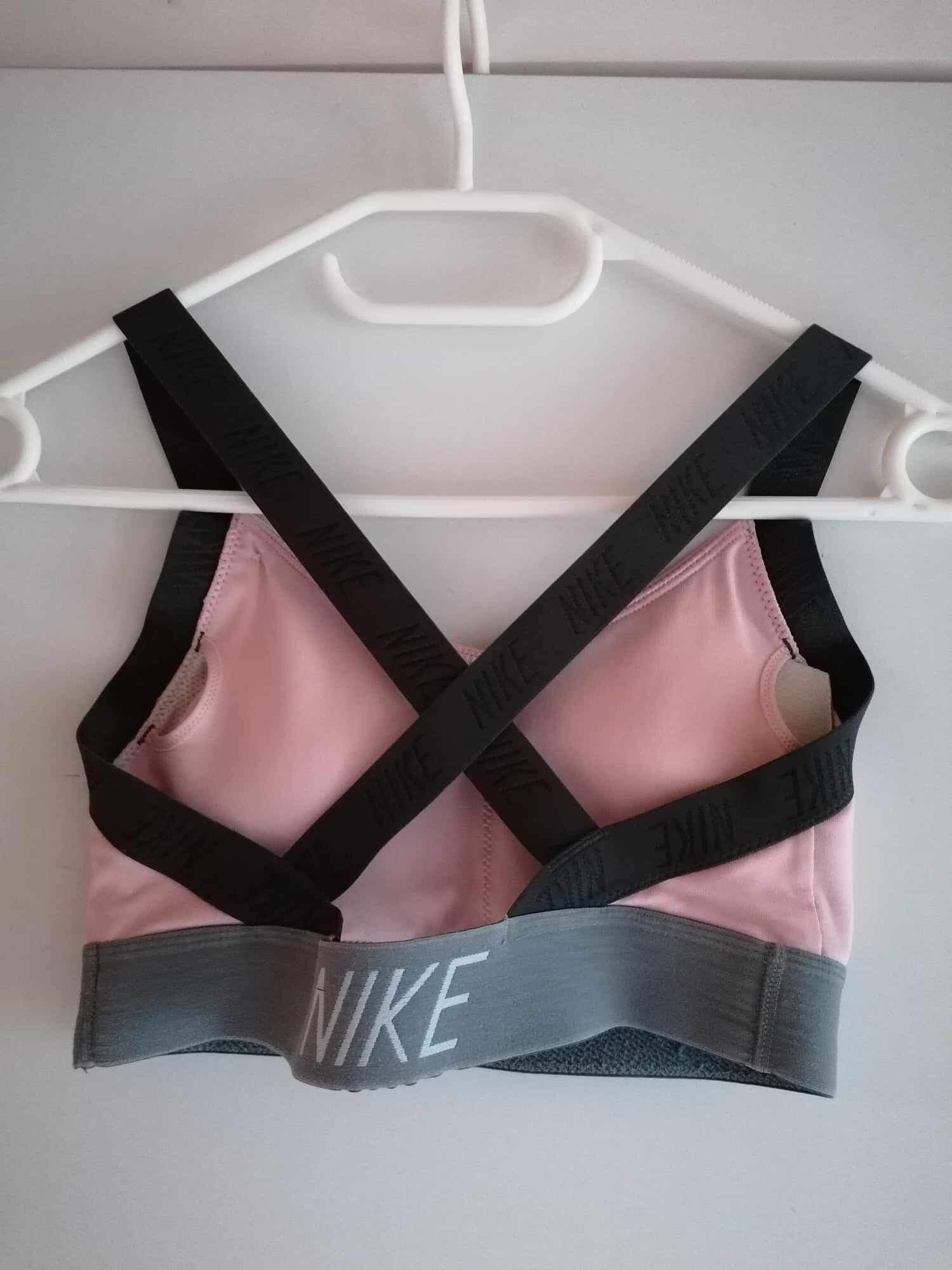 Entre Particuliers - Brassière Nike 2/2